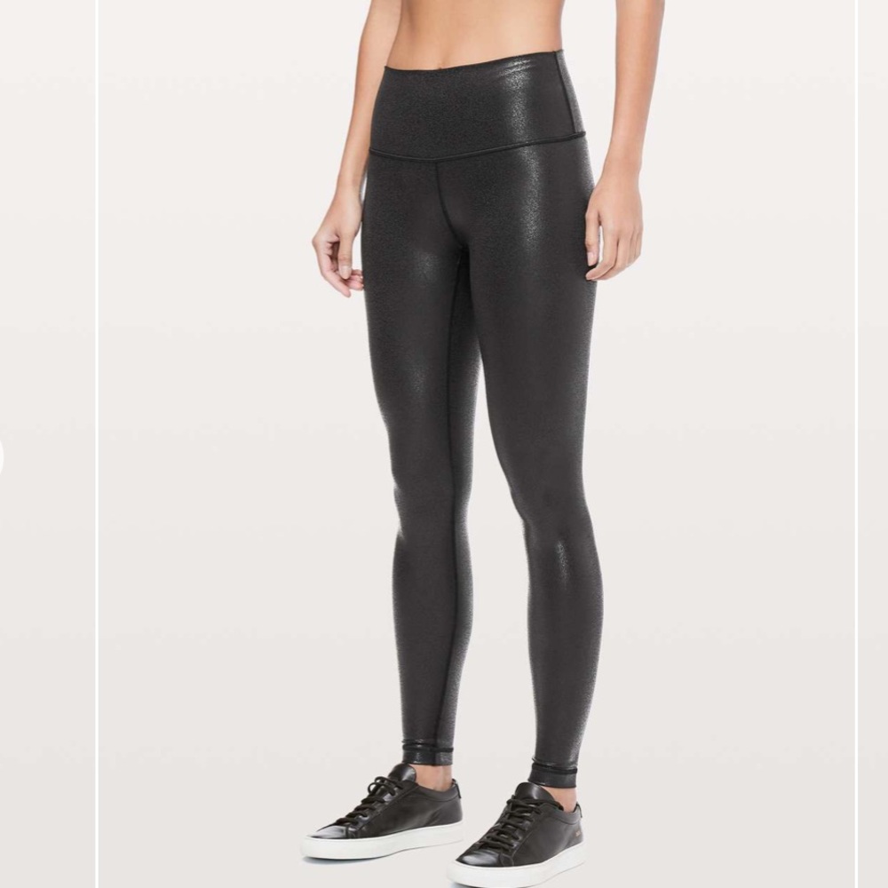 Lululemon black foil wunder under leggings